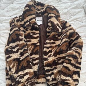 BB Dakota Brown Camo Sherpa Jacket